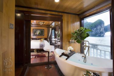 Hera Cruise Halong Bay
