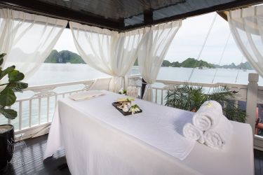 Hera Cruise Halong Bay