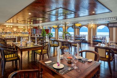 Indochine Cruise