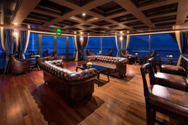 Le Theatre Cruise