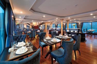 Le Theatre Cruise