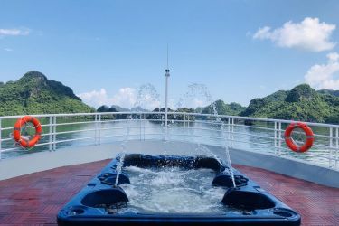 Magenta Cruise