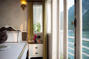 Halong Majestic Cruise
