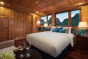 Maya Cruise