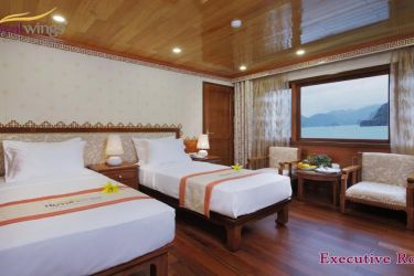 Royal Wings Cruise
