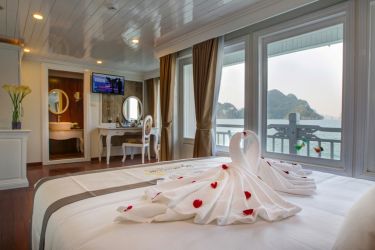 Signature Royal Cruise