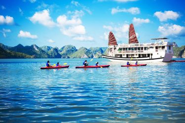 Swan Cruise Bai Tu Long