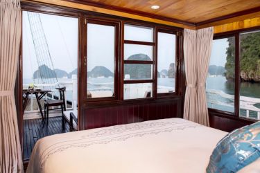 Aphrodite Cruise