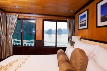 Aphrodite Cruise