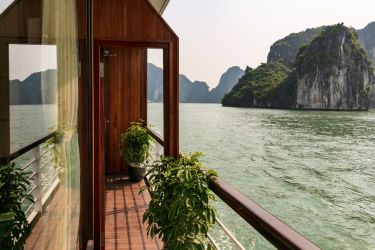 Mila Luxury Cruise