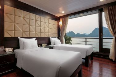Mila Luxury Cruise