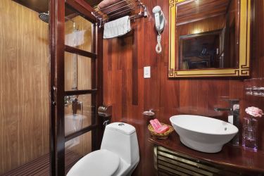 Halong Rosa Cruise
