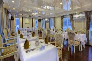 Halong Signature Cruise