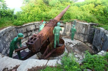 Cannon Fort - Cat Ba island