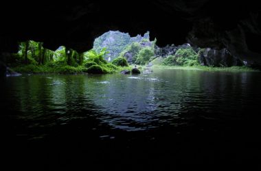 Hoa Lu - Tam Coc