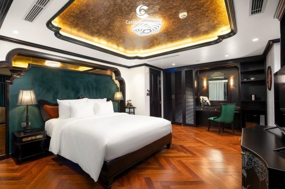 GRAND ROYAL SUITE