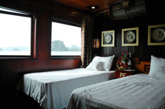 Deluxe Twin Cabin