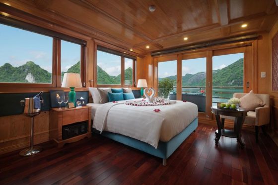 Diamond Suite - private balcony - Panoramic window - 2nd floor