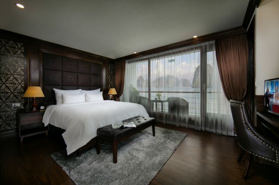 Elegant Suite private balcony - 2nd floor