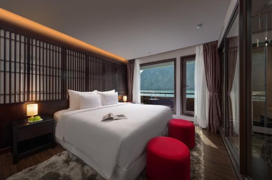 Silver Pearl private balcony - 1st floor