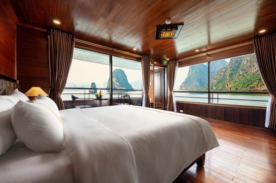 Premium Suite private balcony-2nd floor
