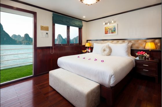 Premium cabins - Upper deck