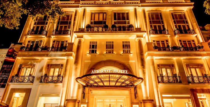 Apricot Hotel