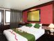 Double balcony - upper floor
