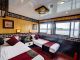 Twin bed balcony - upper floor