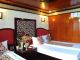 Twin bed sea view